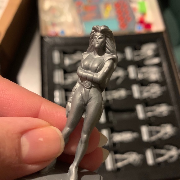 Vintage X-Men Under Siege Board Game. Marvel 1994 - Picture 4 of 9